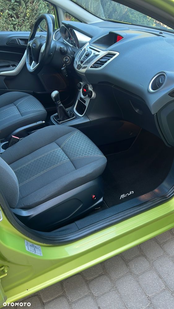 Ford Fiesta - 18