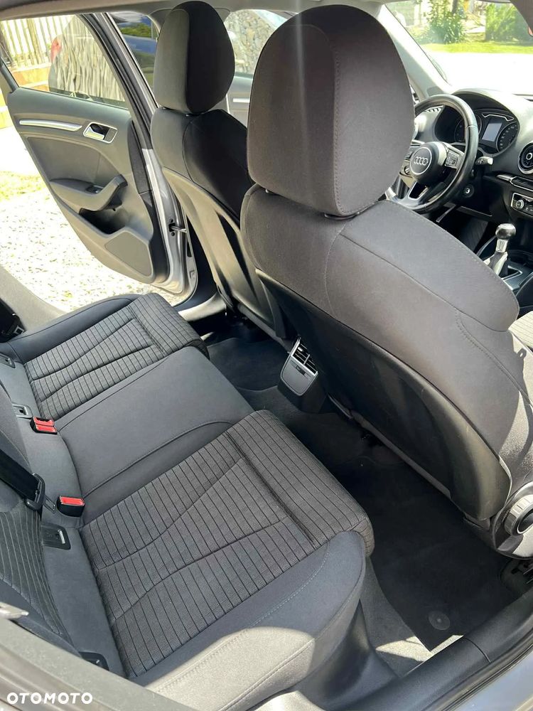 Audi A3 Sportback - 9