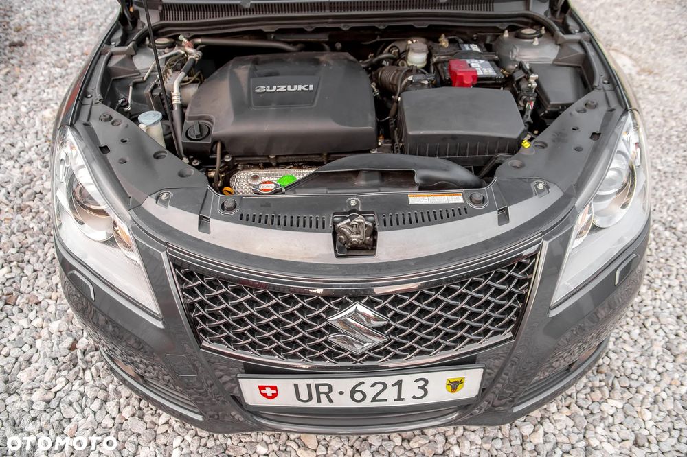 Suzuki Kizashi 2.4 Sport 4WD CVT - 15