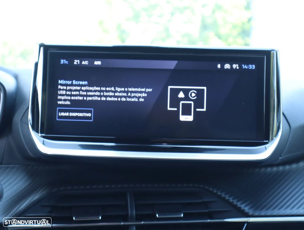 Peugeot 2008 1.2 PureTech Allure - 44