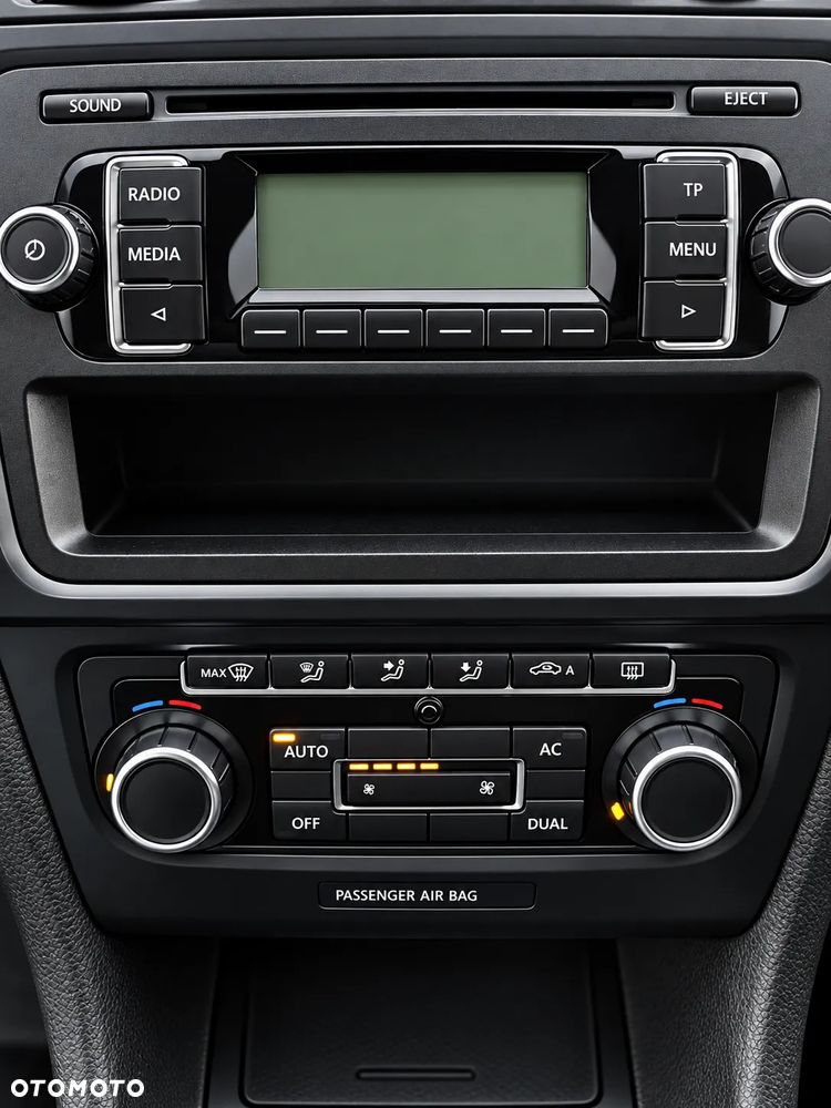 Volkswagen Golf 1.6 United - 22