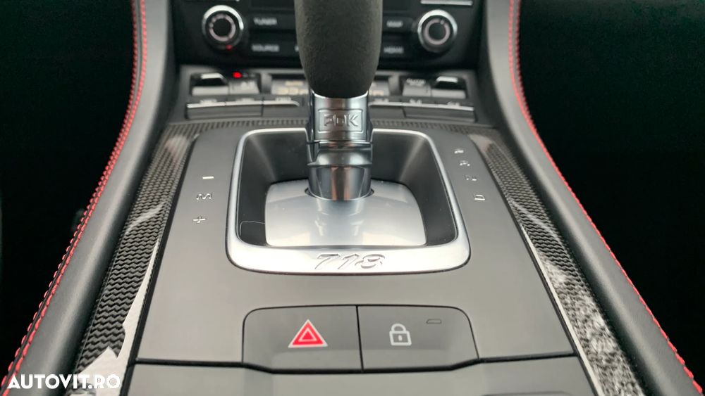 Porsche Cayman 718 GTS 4.0 PDK - 29