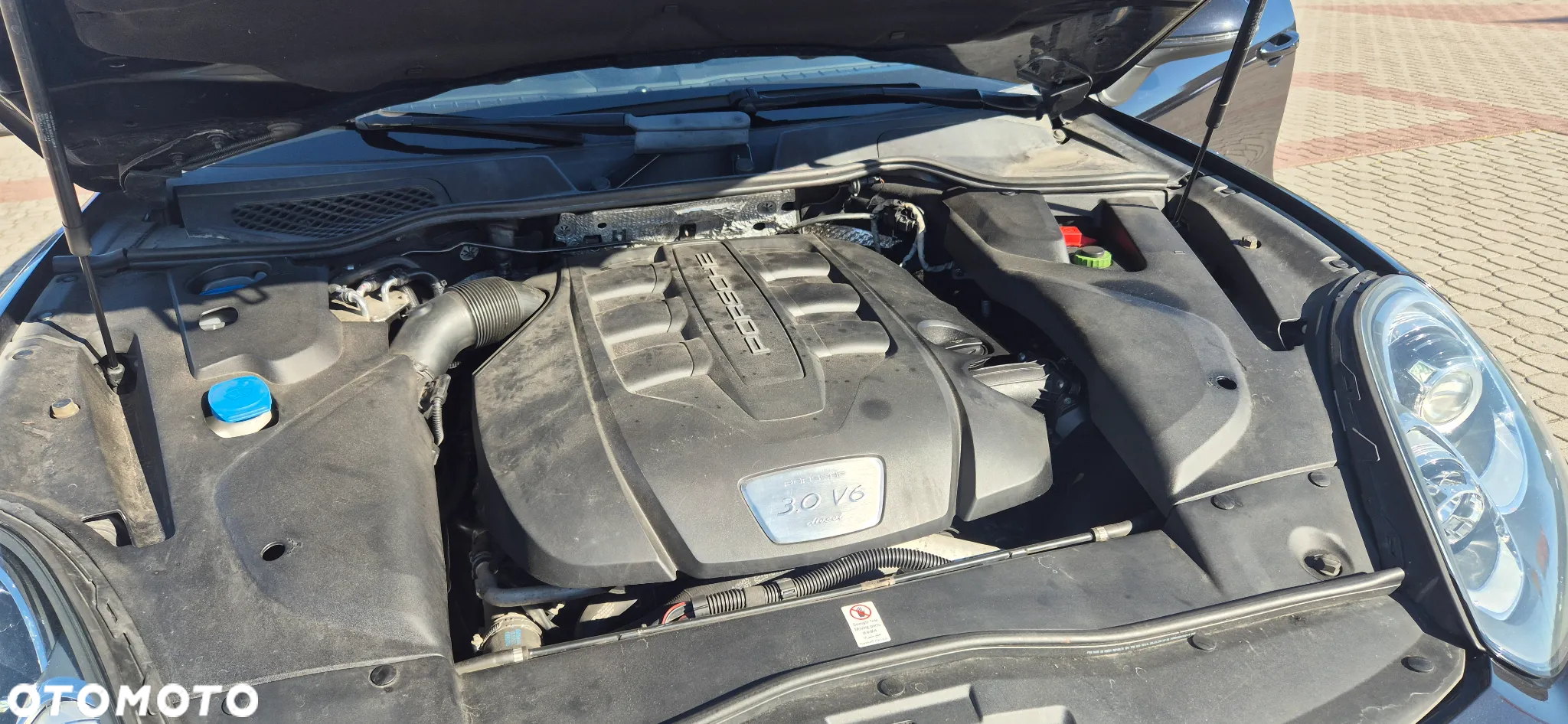 Porsche Cayenne Diesel Tiptronic S - 17