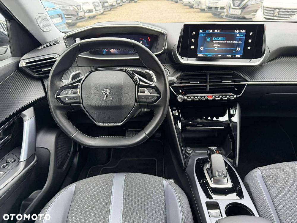 Peugeot 2008 BlueHDi 130 EAT8 Allure - 16