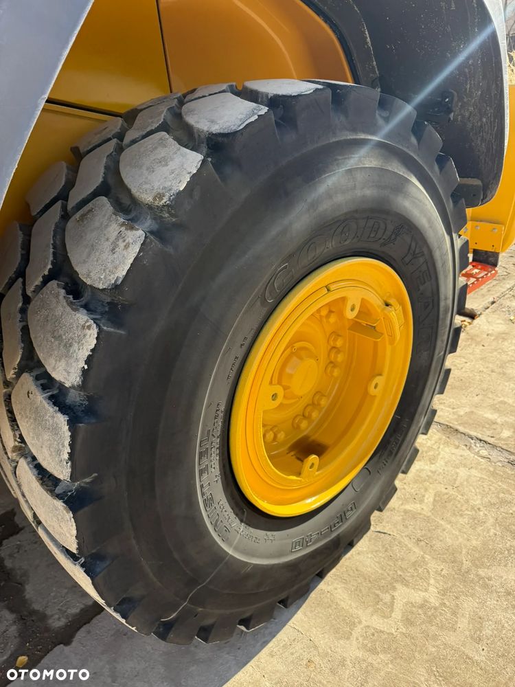 Volvo L 110 H - 8