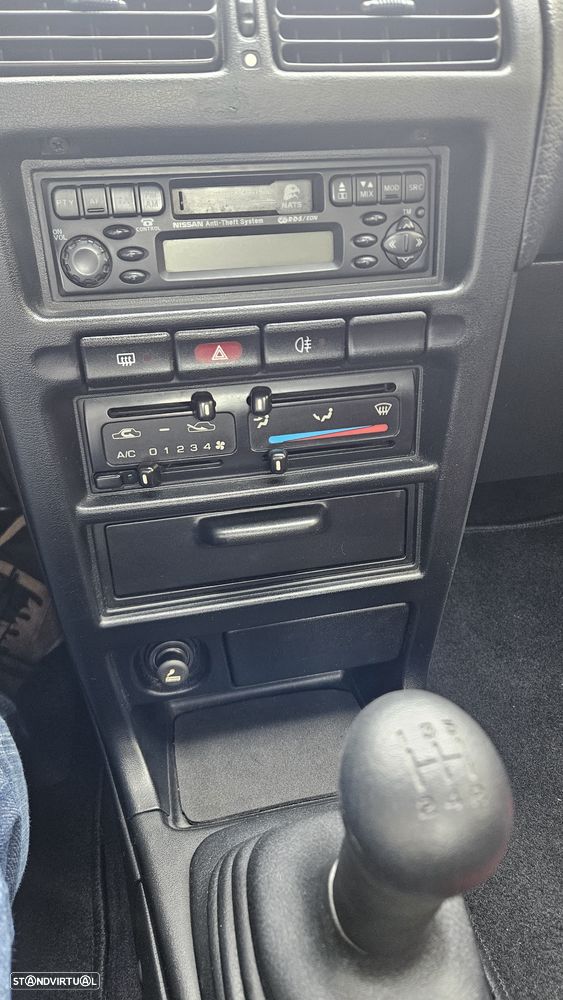 Nissan 100 NX 1.6 - 12