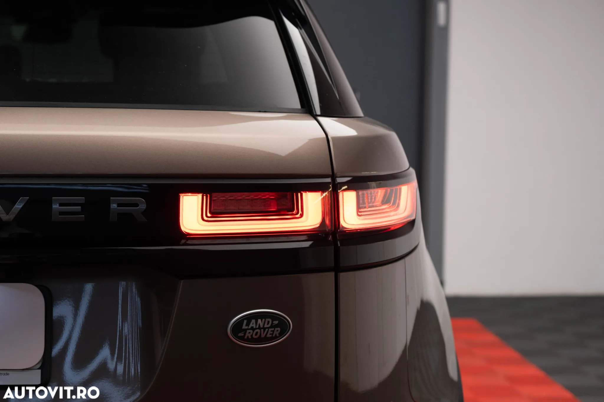 Land Rover Range Rover Velar 2.0 R-Dynamic - 8