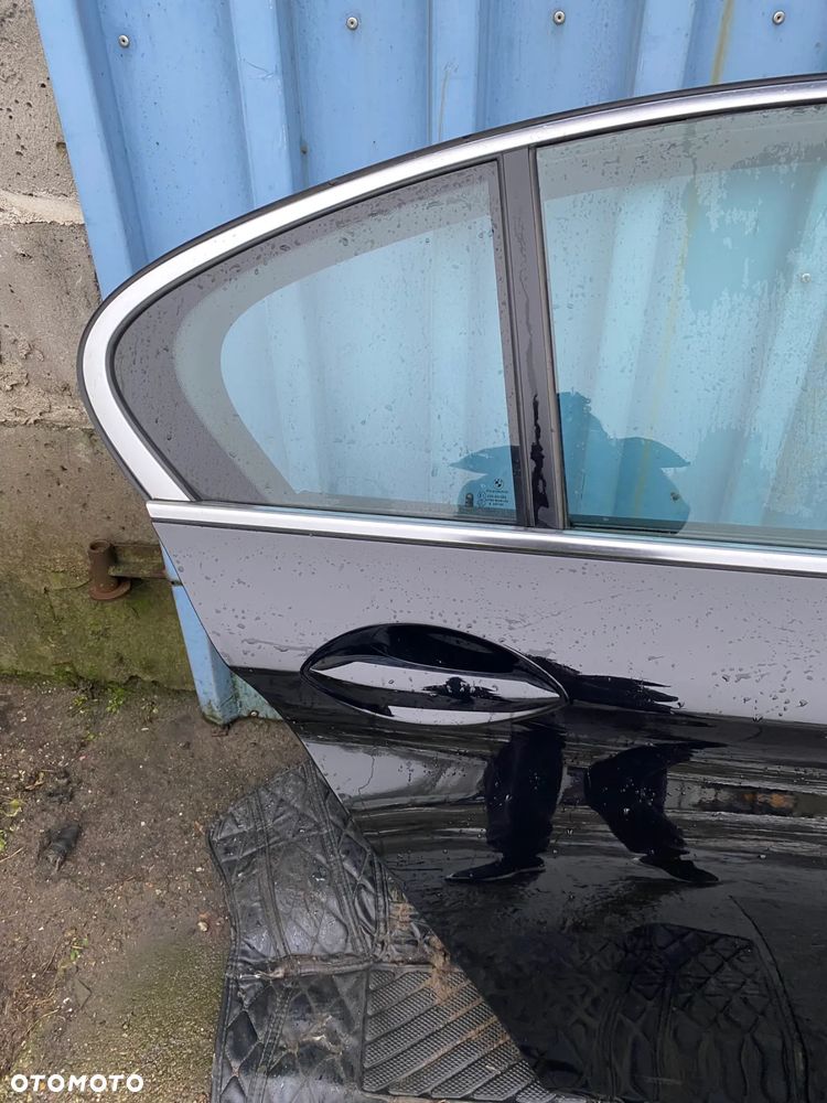 DRZWI BMW F10 PRAWY TYŁ KOLOR 668 - 3