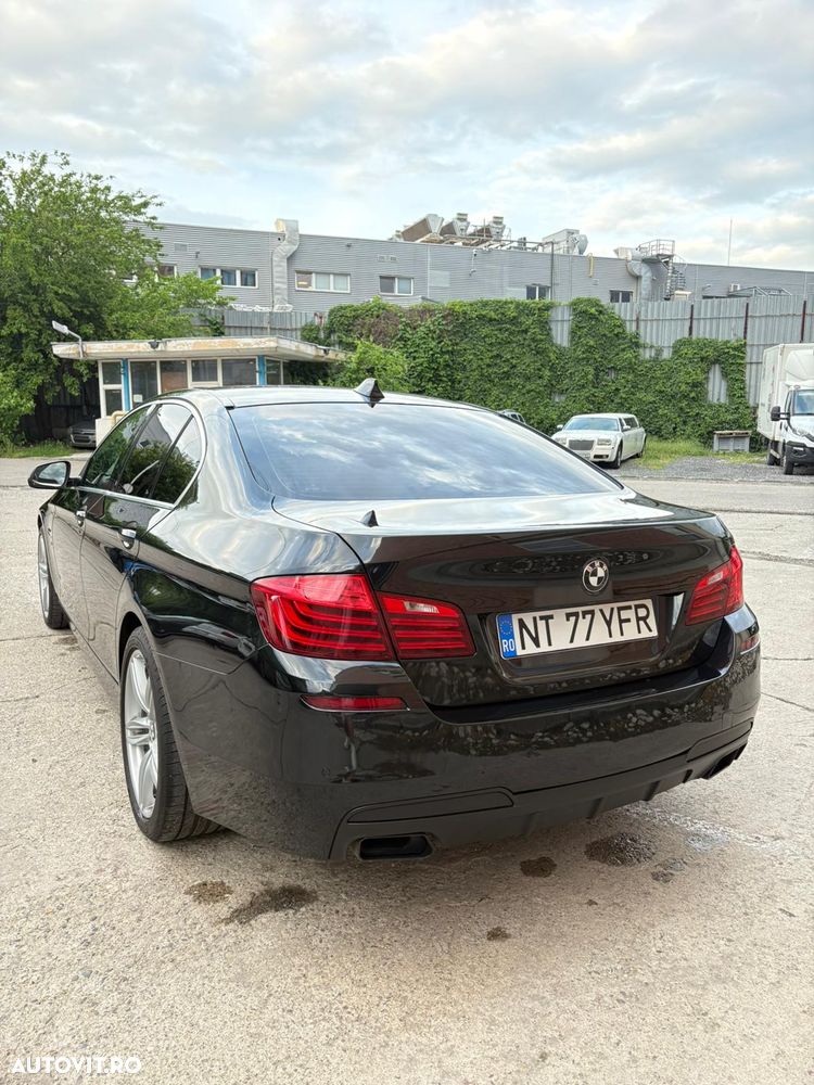 BMW Seria 5 520d AT - 3