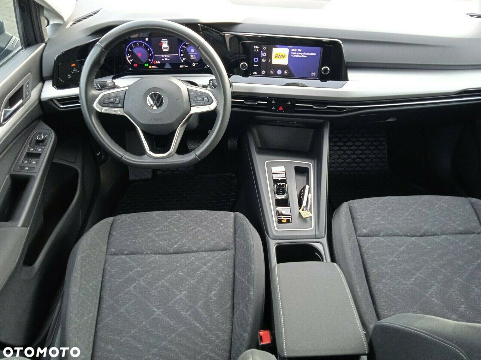 Volkswagen Golf - 8