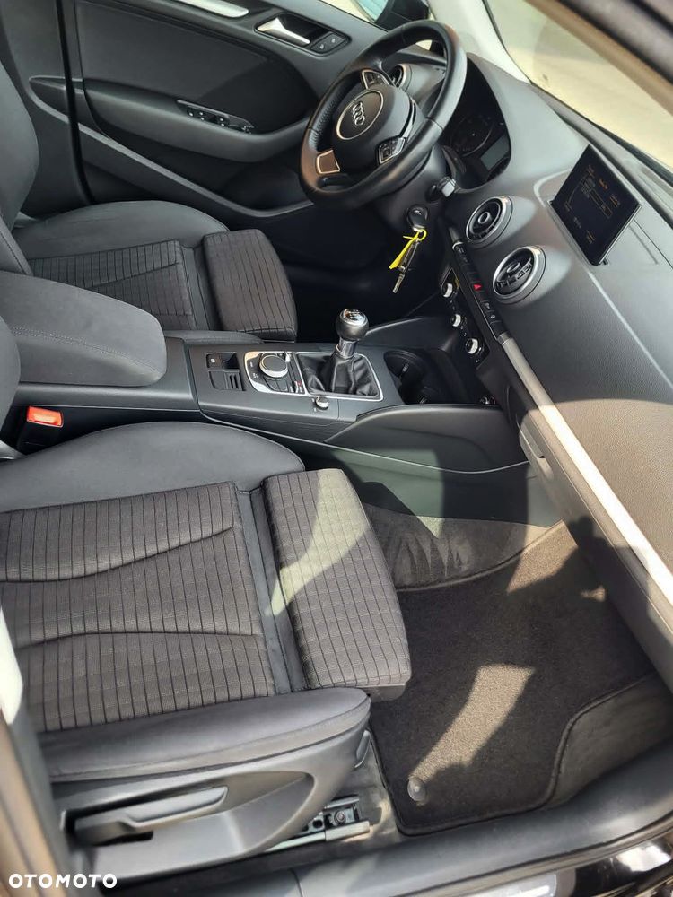 Audi A3 Sportback 2.0 TDI (clean diesel) Attraction - 8