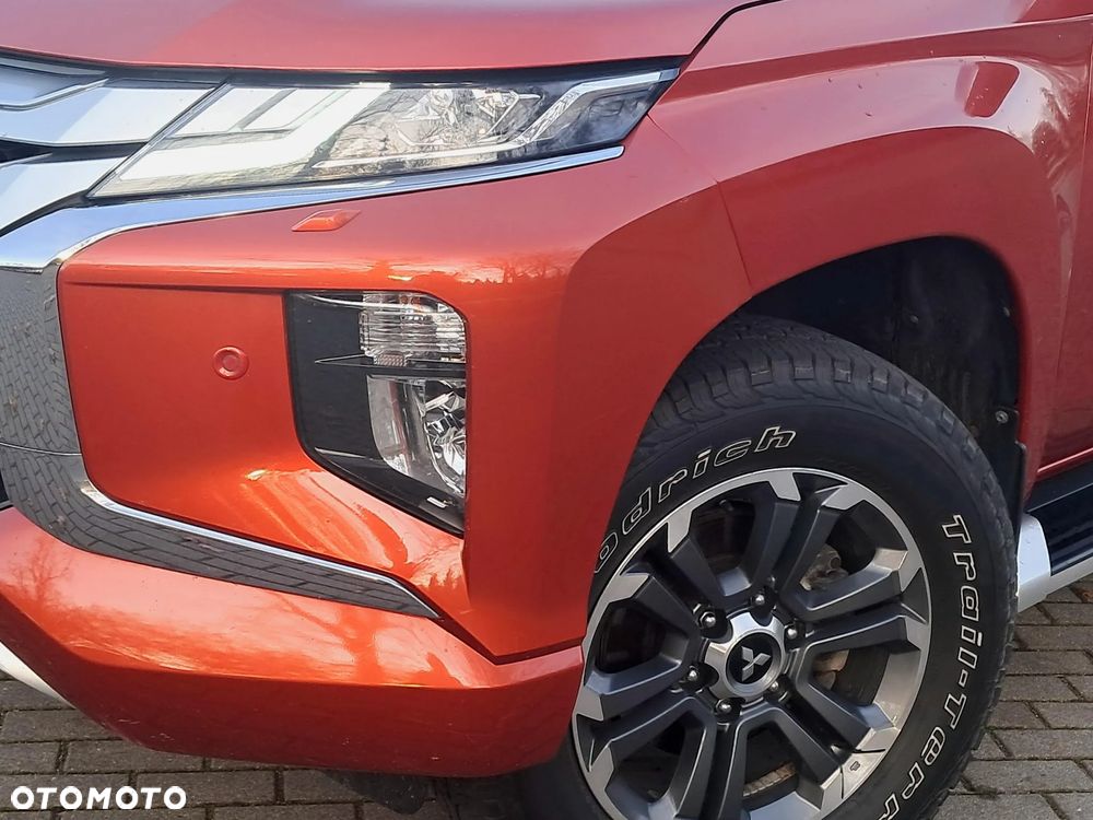 Mitsubishi L200 2.2 d DC Instyle Plus - 26