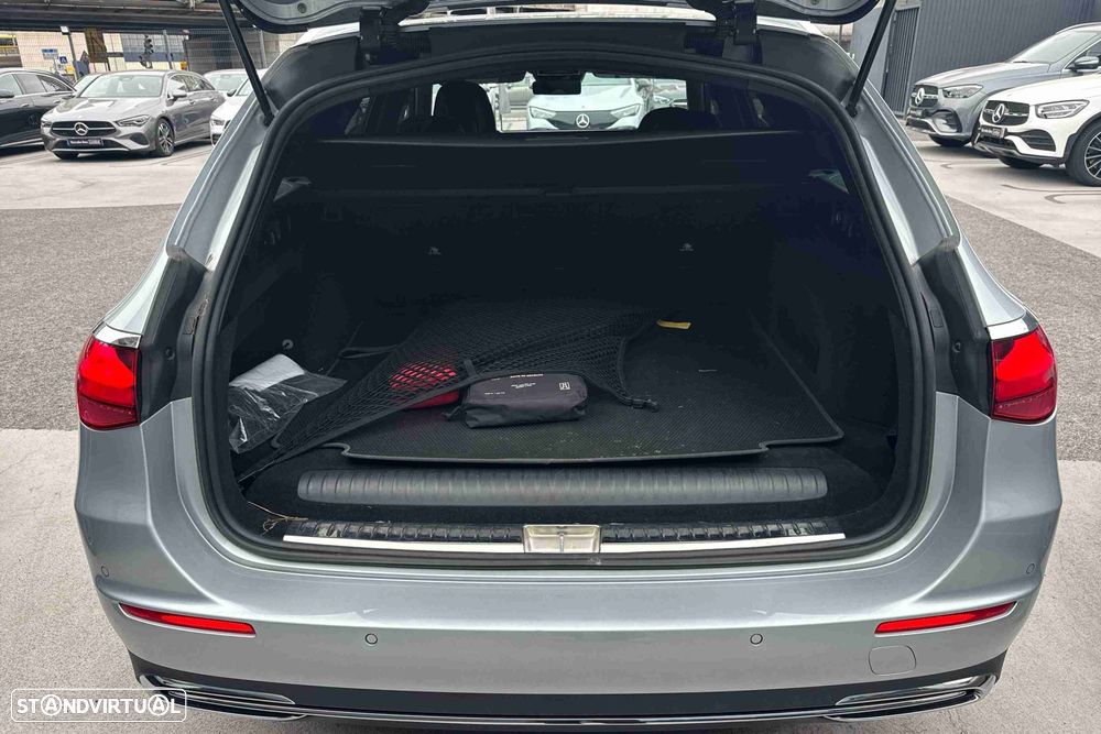 Mercedes-Benz E 300 de - 11