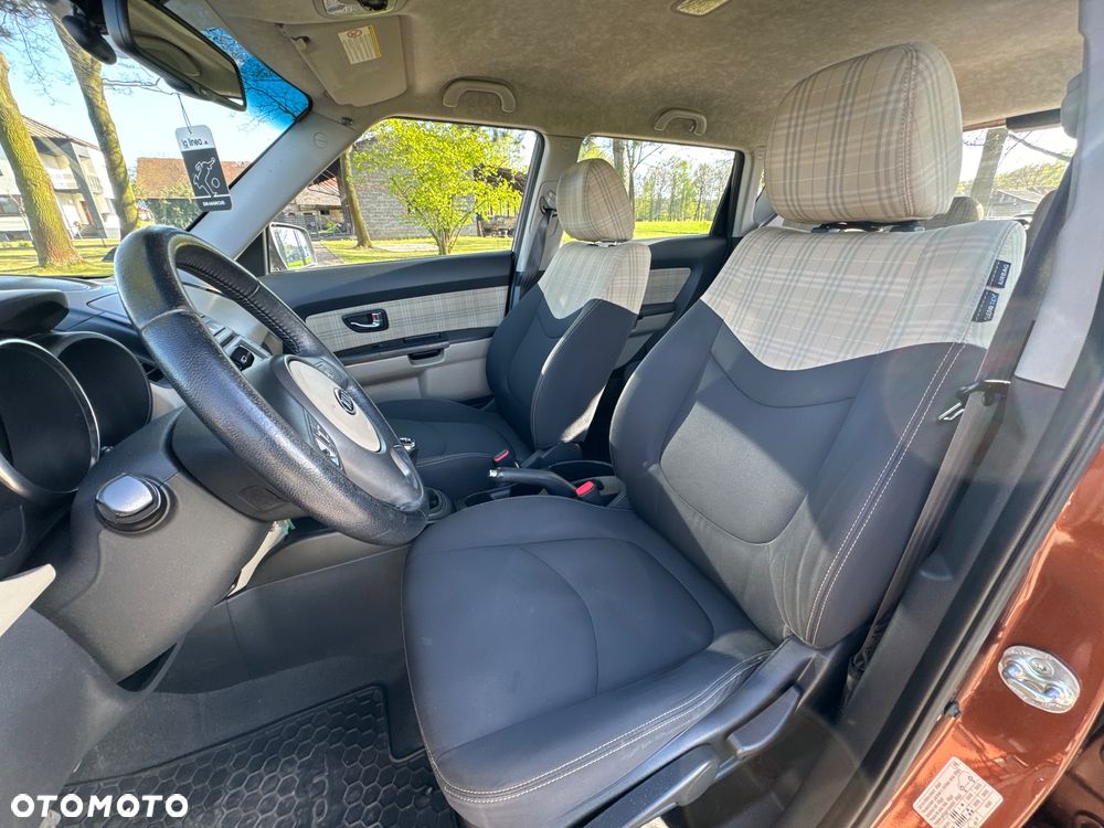 Kia Soul 1.6 GDI L - 28