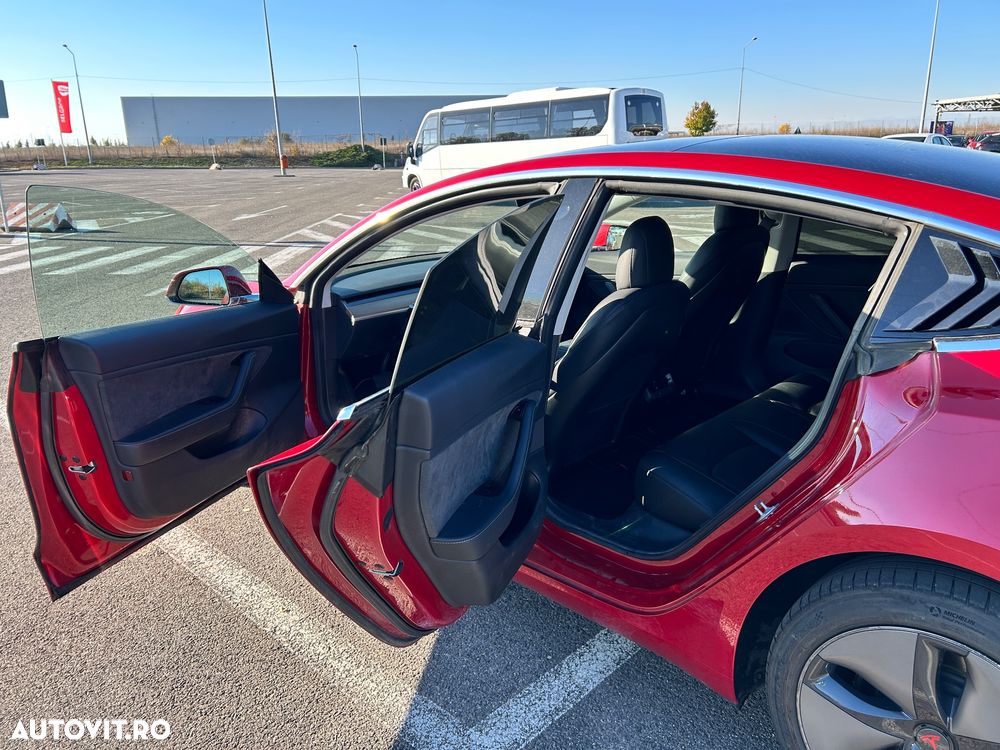 Tesla Model 3 Standard Reichweite Plus Hinterradantrieb - 4