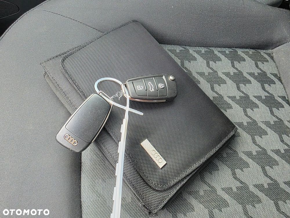 Audi A3 3-drzwiowe 1.8 TFSI S line Sportpaket - 10
