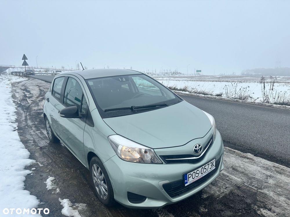 Toyota Yaris - 2