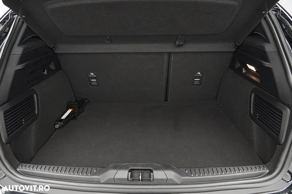 Ford Focus 1.5 EcoBoost ST-Line - 27