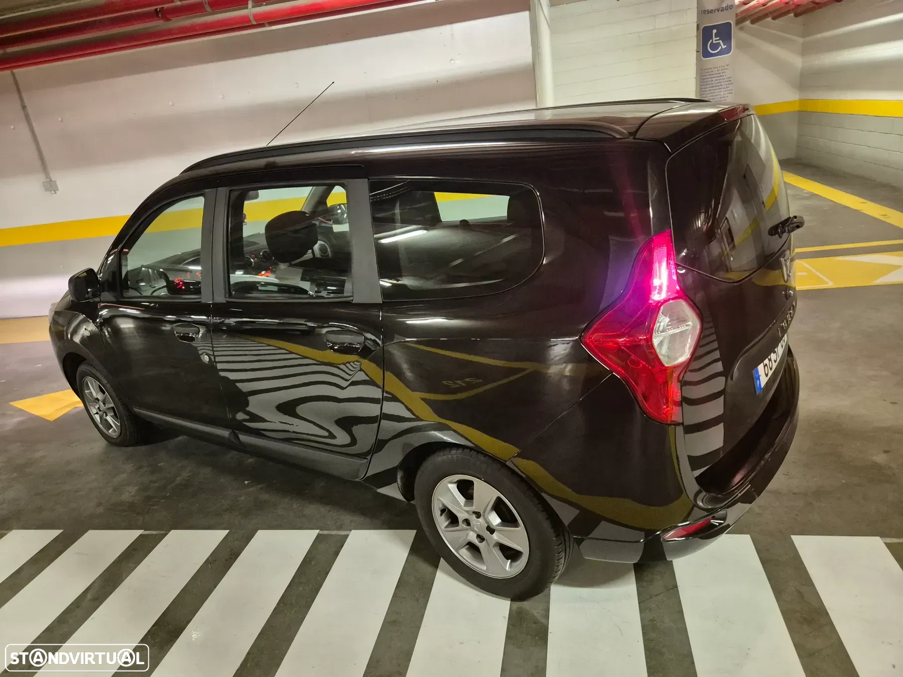 Dacia Lodgy 1.2 TCe Confort 7L - 20