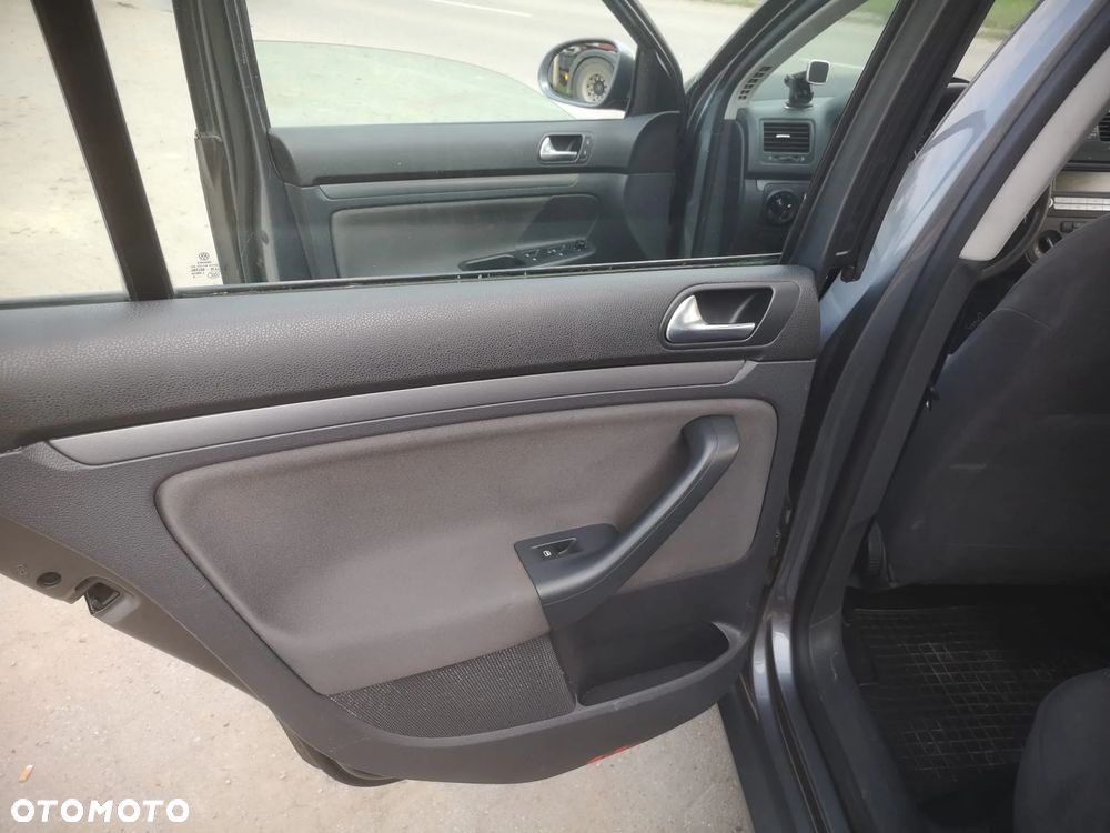 Volkswagen Golf Variant 1.9 TDI DPF Comfortline - 39