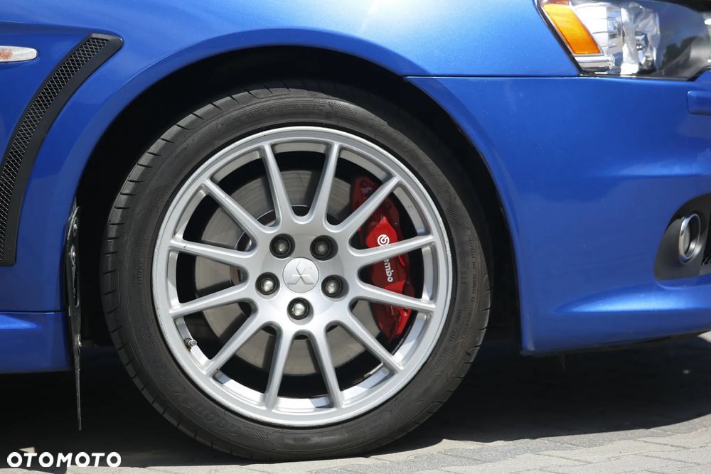 Mitsubishi Lancer Evolution GSR - 9