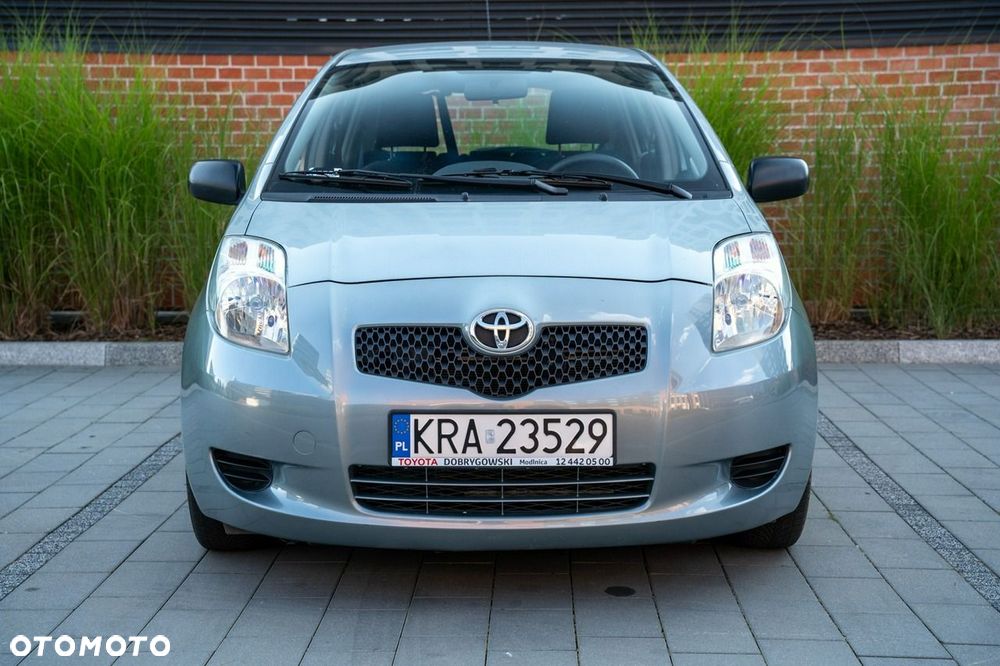 Toyota Yaris - 9