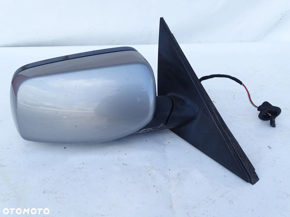 LUSTERKO PRAWE 4 PIN PINY BMW E60 E61 SILBERGRAU F-VAT - 2