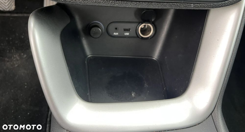 Kia Ceed 1.4 CVVT Attract plus - 24