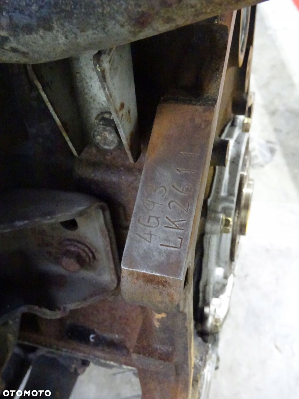 SILNIK KOMPLETNY MITSUBISHI CARISMA 4G93 1.8 GDI - 4