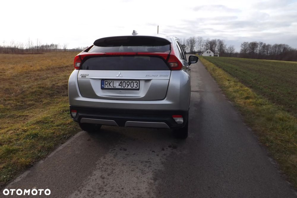 Mitsubishi Eclipse Cross 1.5 T-MIVEC (ClearTec) CVT 4WD Plus - 11