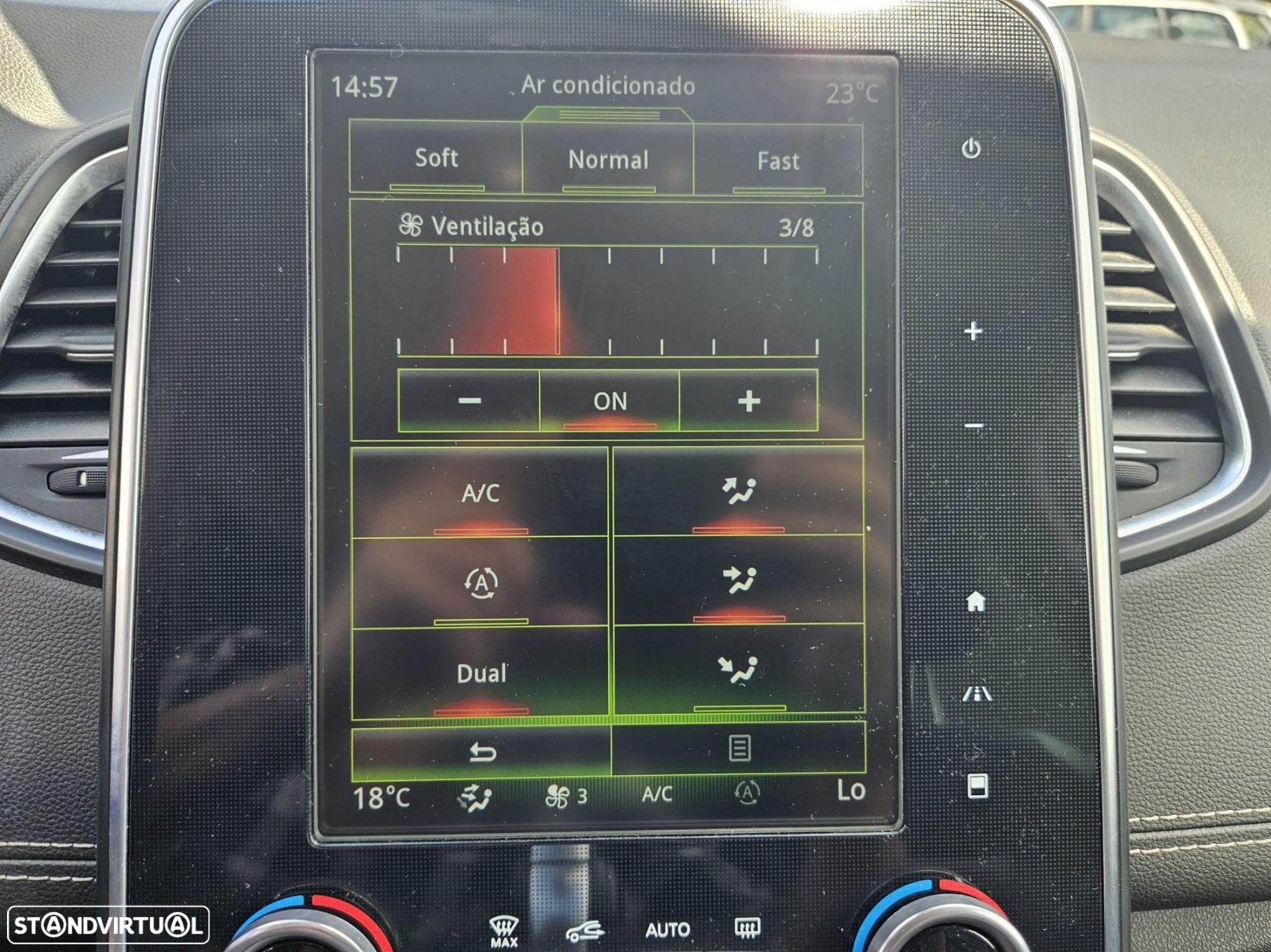 Renault Grand Scénic 1.5 dCi Bose Edition EDC SS - 34