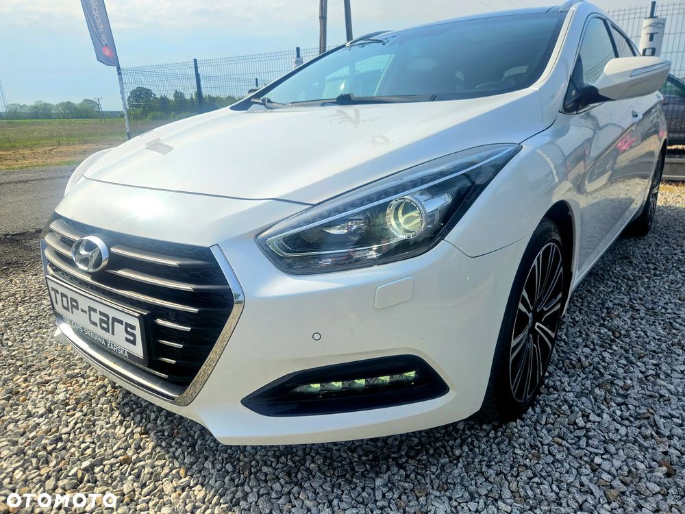 Hyundai i40 Kombi 2.0 Premium - 12