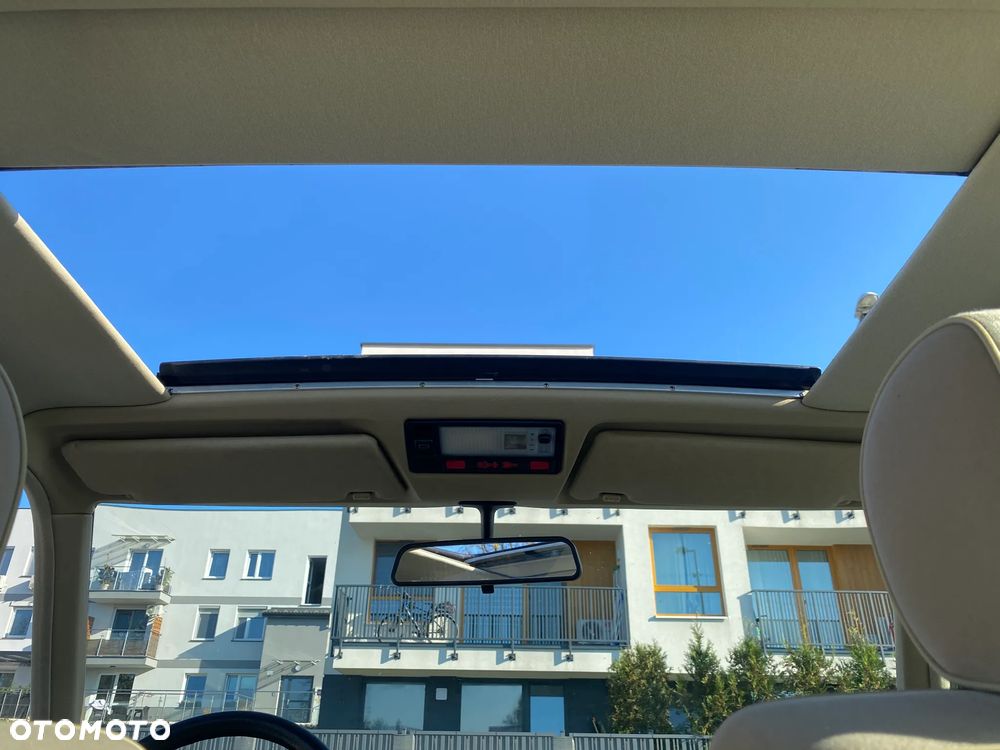 Mercedes-Benz W201 (190) - 32