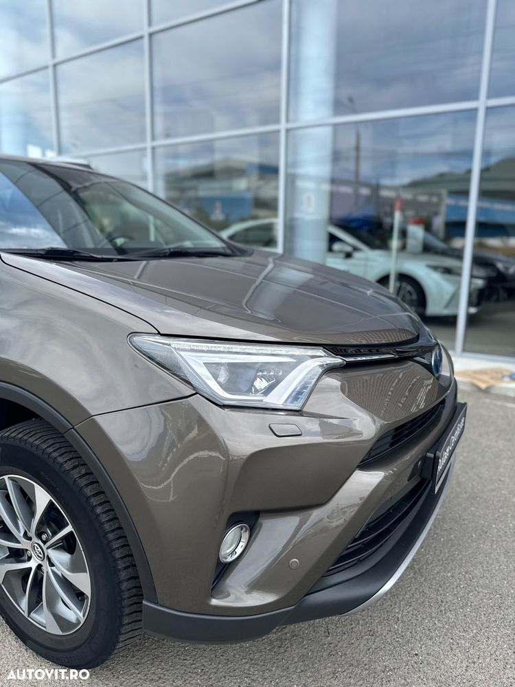 Toyota RAV4 - 29