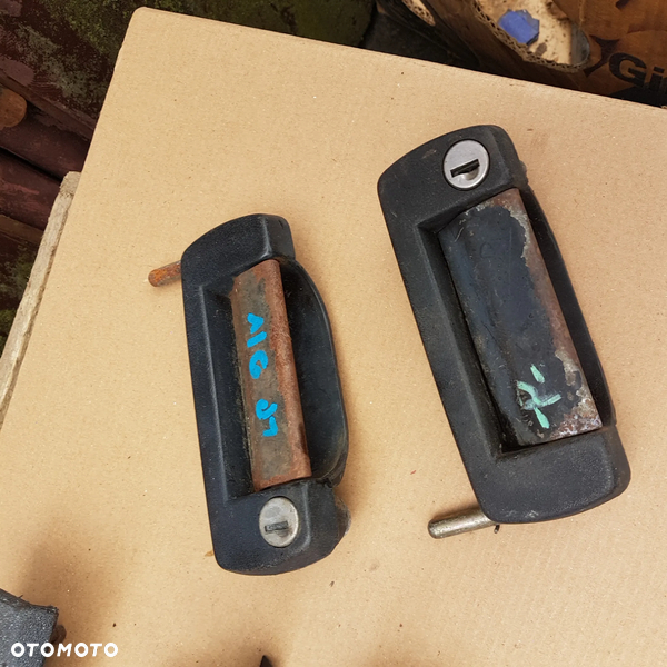 klamka zamek wkładka bębenek drzwi fiat 126p maluch 126 p