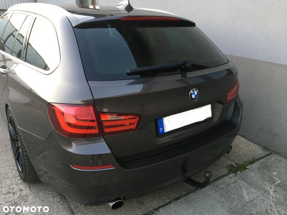 BMW Seria 5 535d xDrive Sport-Aut Luxury Line - 13
