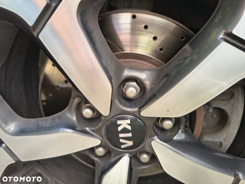 Kia Sportage 1.6 CRDI MHEV M 4WD - 22