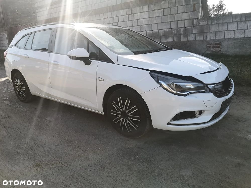 Opel Astra 1.6 D (CDTI) Innovation - 2