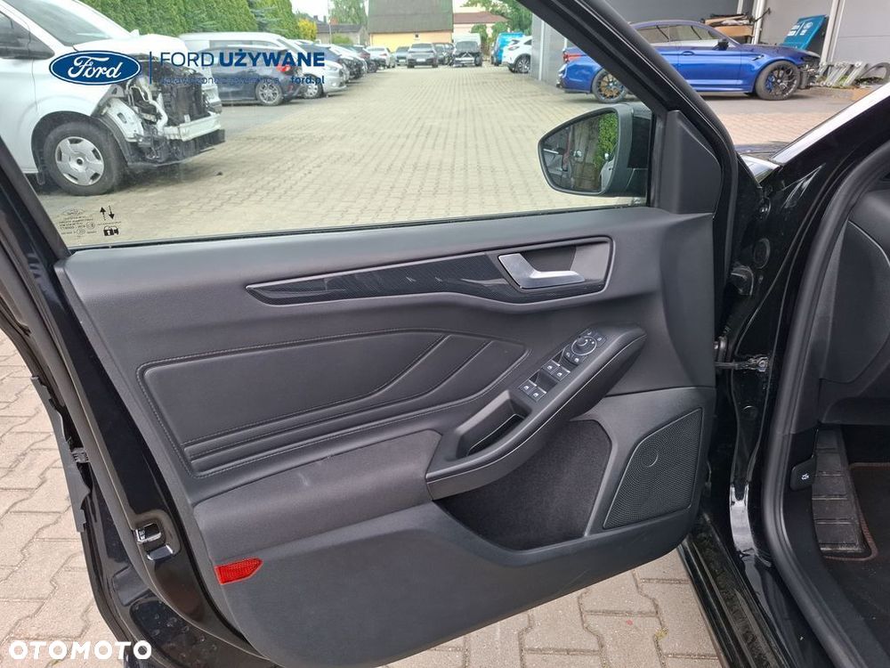 Ford Focus - 23