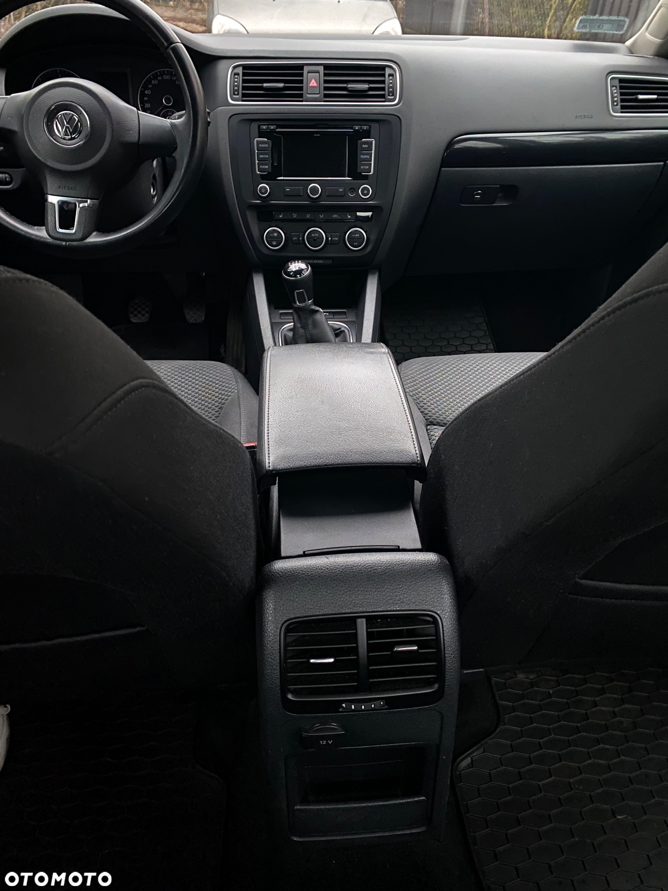 Volkswagen Jetta 1.6 TDI Comfortline Perfectline - 8