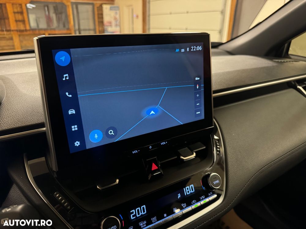 Toyota Corolla Cross Hybrid 2.0 VVT-i Team Deutschland - 28