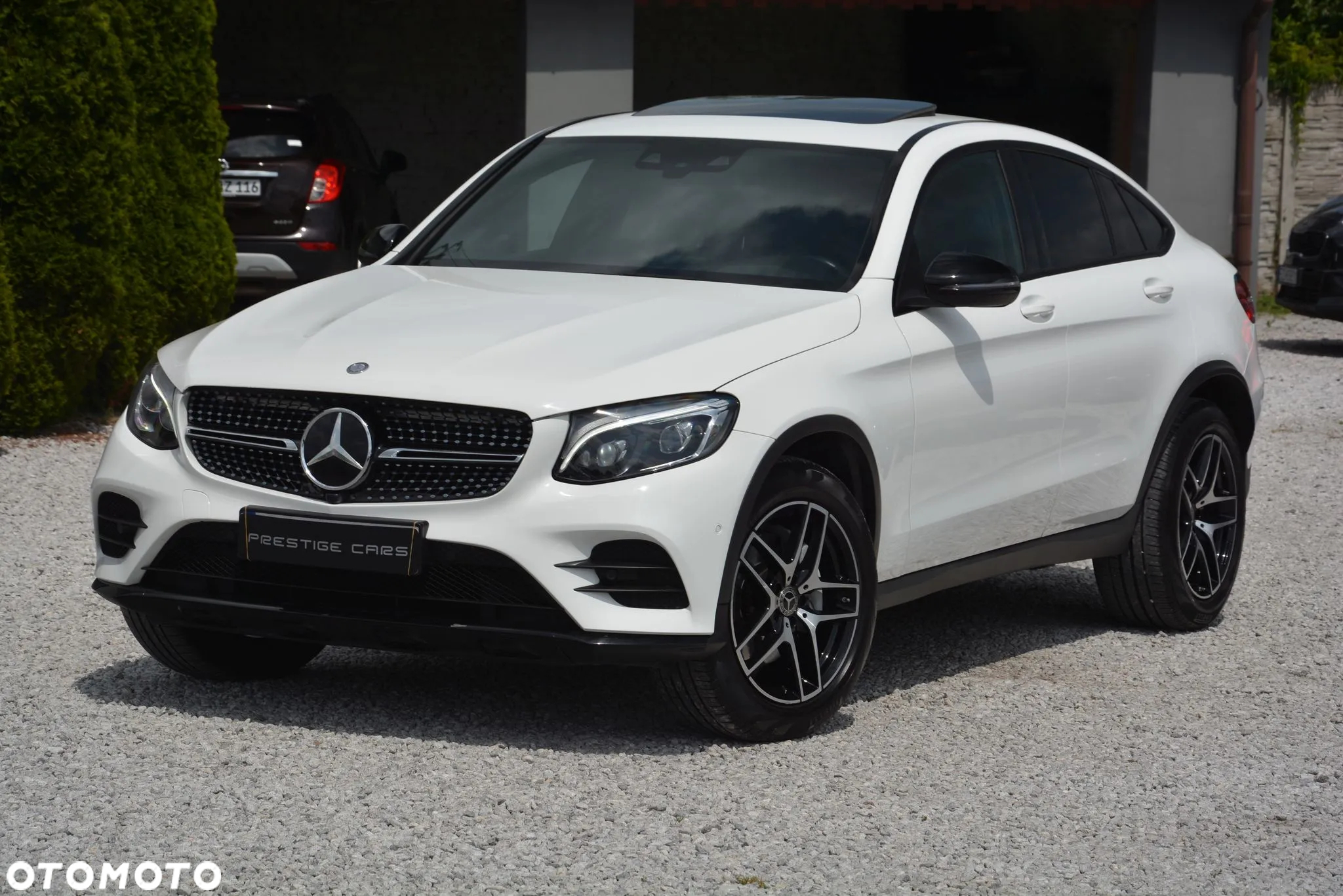 Mercedes-Benz GLC 250 d Coupe 4Matic 9G-TRONIC AMG Line - 5
