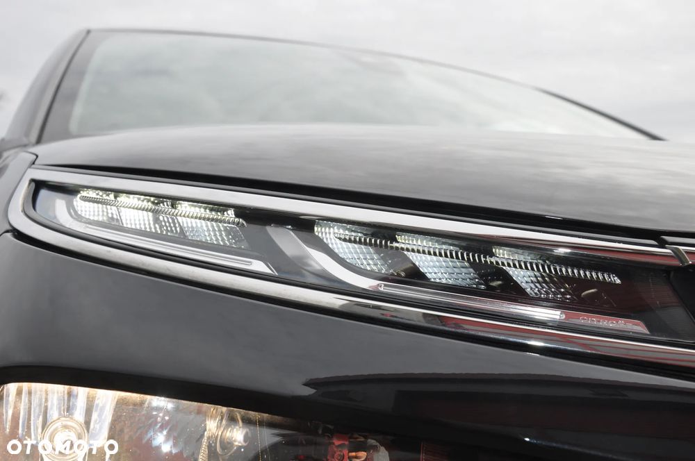 Citroën C4 Cactus 1.2 PureTech Live S&S - 24