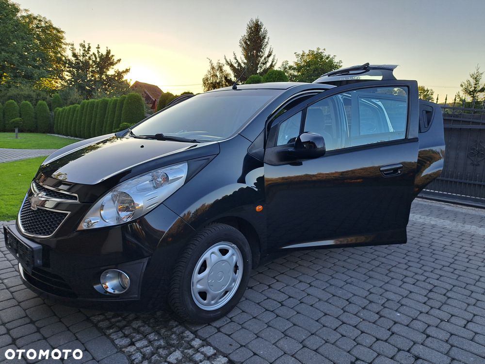 Chevrolet Spark 1.0 LT - 22