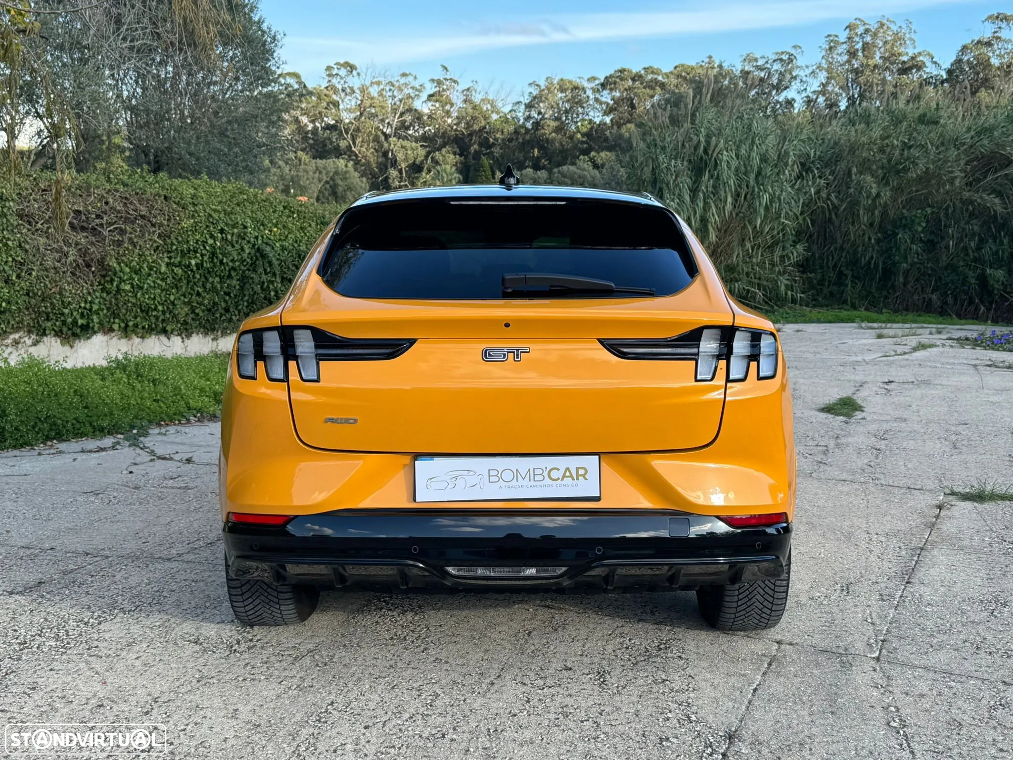 Ford Mustang Mach-E GT AWD - 45