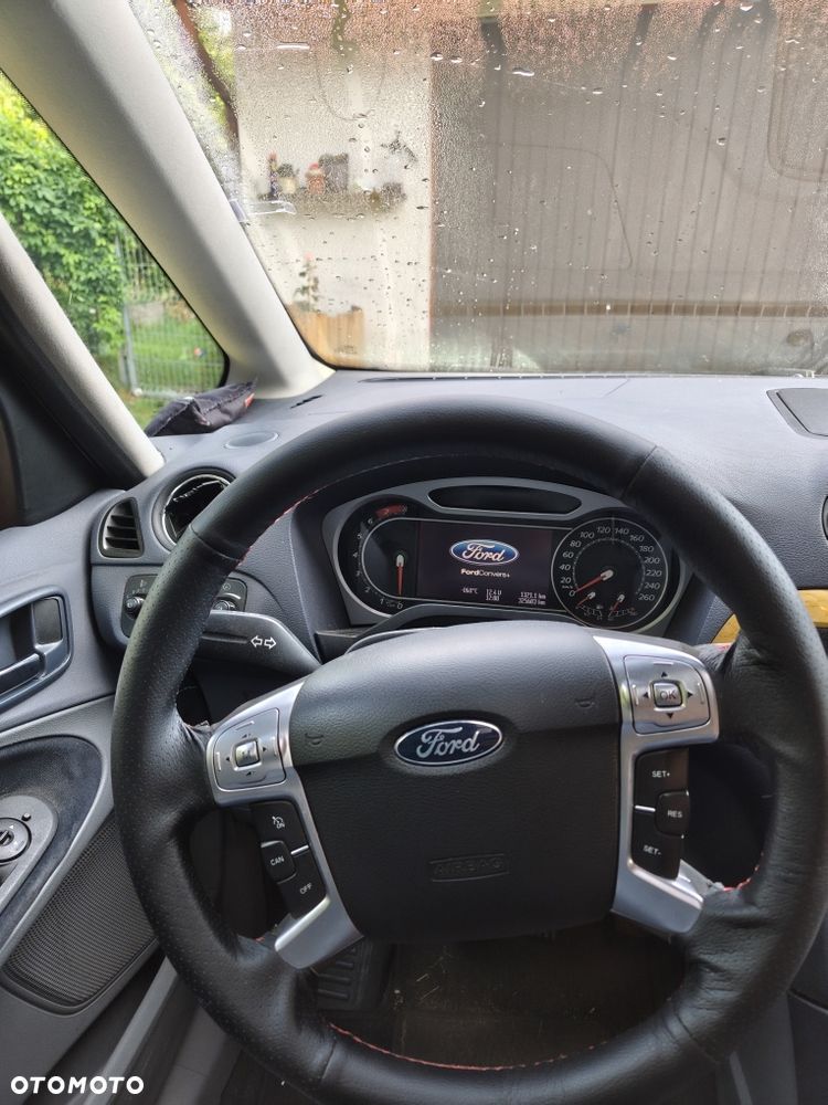 Ford Galaxy - 6