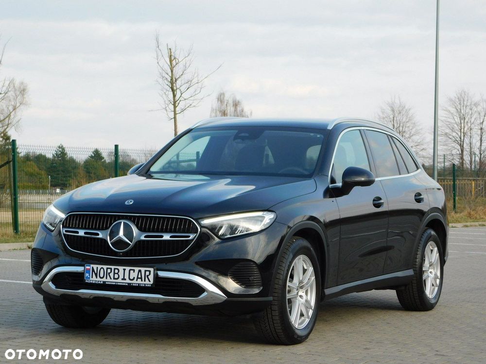 Mercedes-Benz GLC - 37