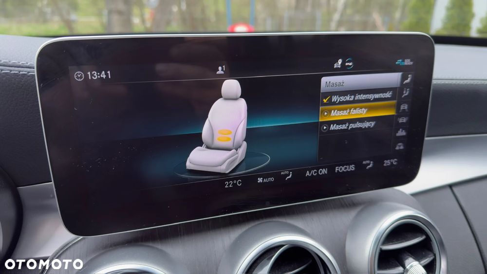 Mercedes-Benz Klasa C 400 4Matic 9G-TRONIC AMG Line - 16