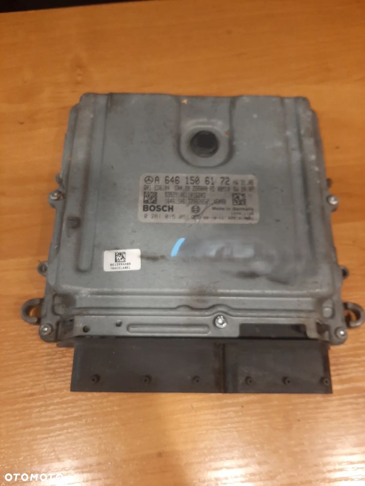 Sterownik komputer silnika MERCEDES SPRINTER 2.2  A6461506172 - 1