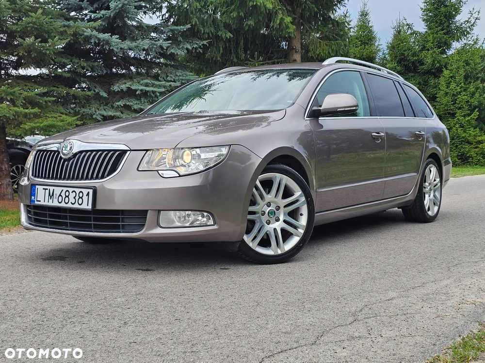 Skoda Superb 2.0 TDI Green tec Elegance - 28